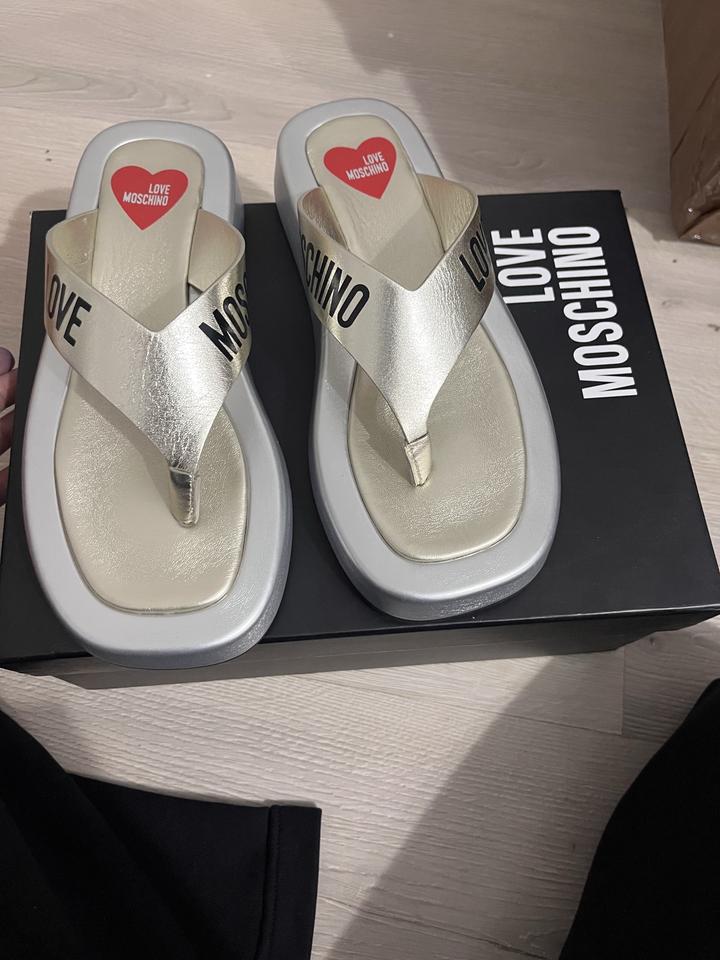 Шлепанцы Маскино