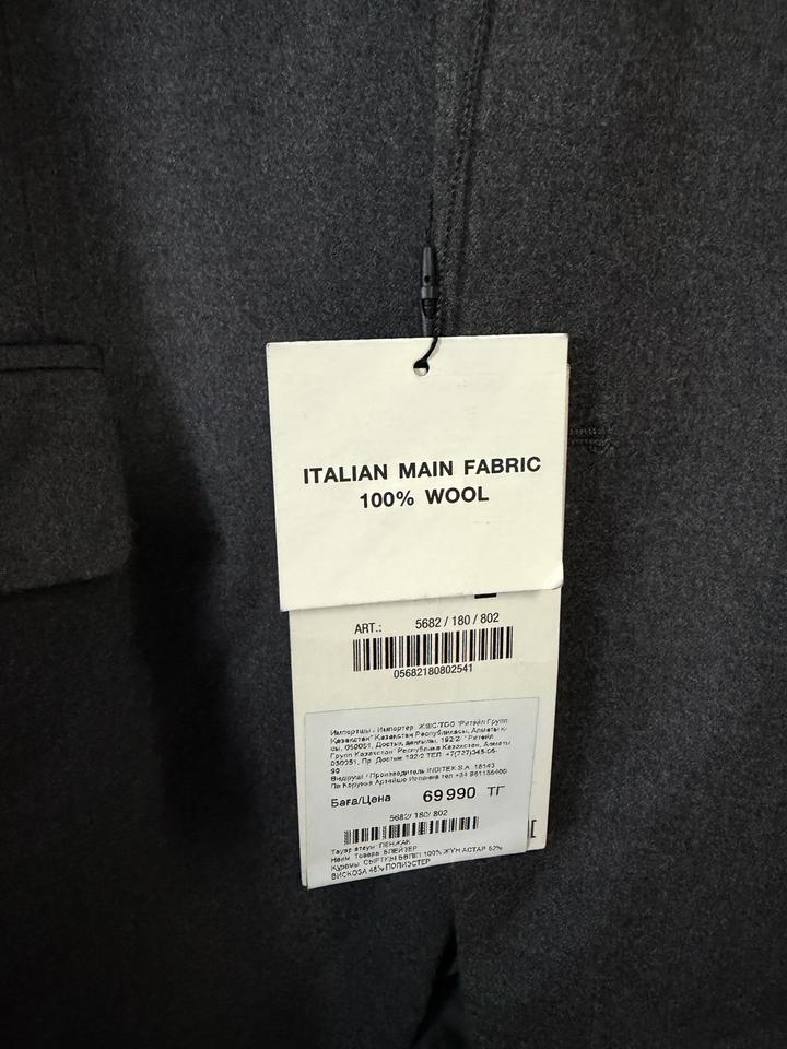 Новый шерстяной пиджак Zara (XL)