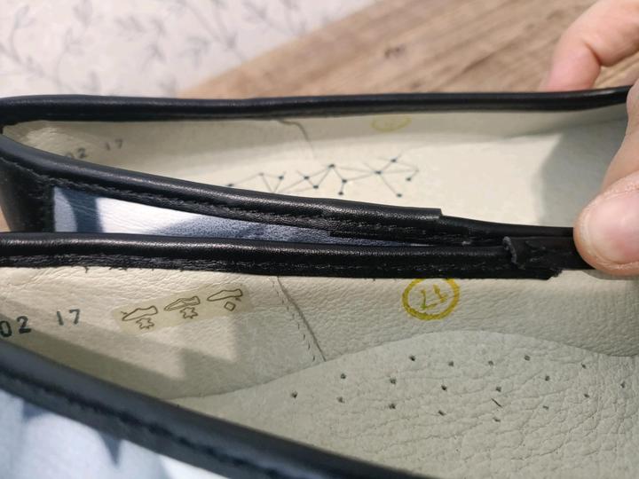 Туфли школьные для девочки марки Котофей.37 р