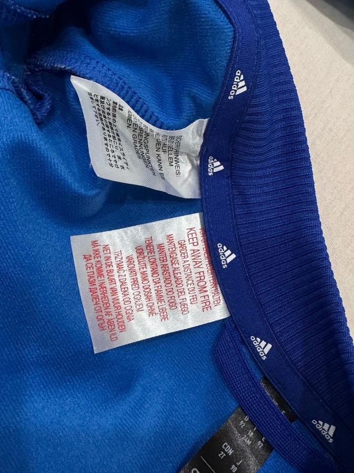 Adidas костюм для мальчика 92