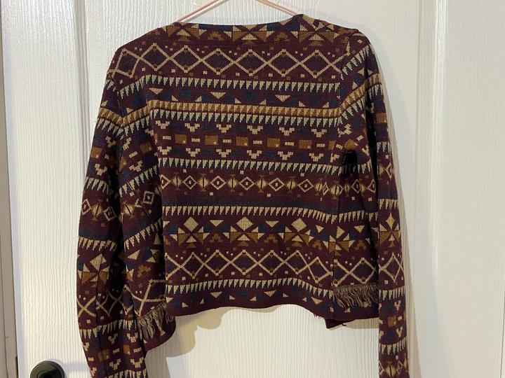 Коричневый кардиган,motivi