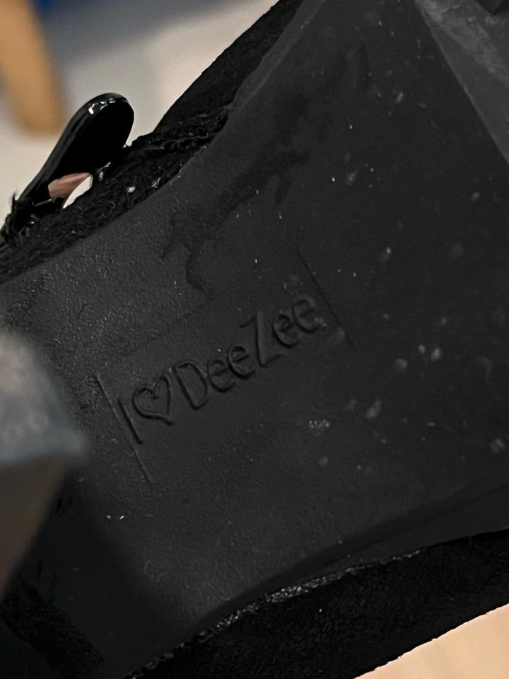 женские ботильоны на массивном каблуке в стиле: combat boots