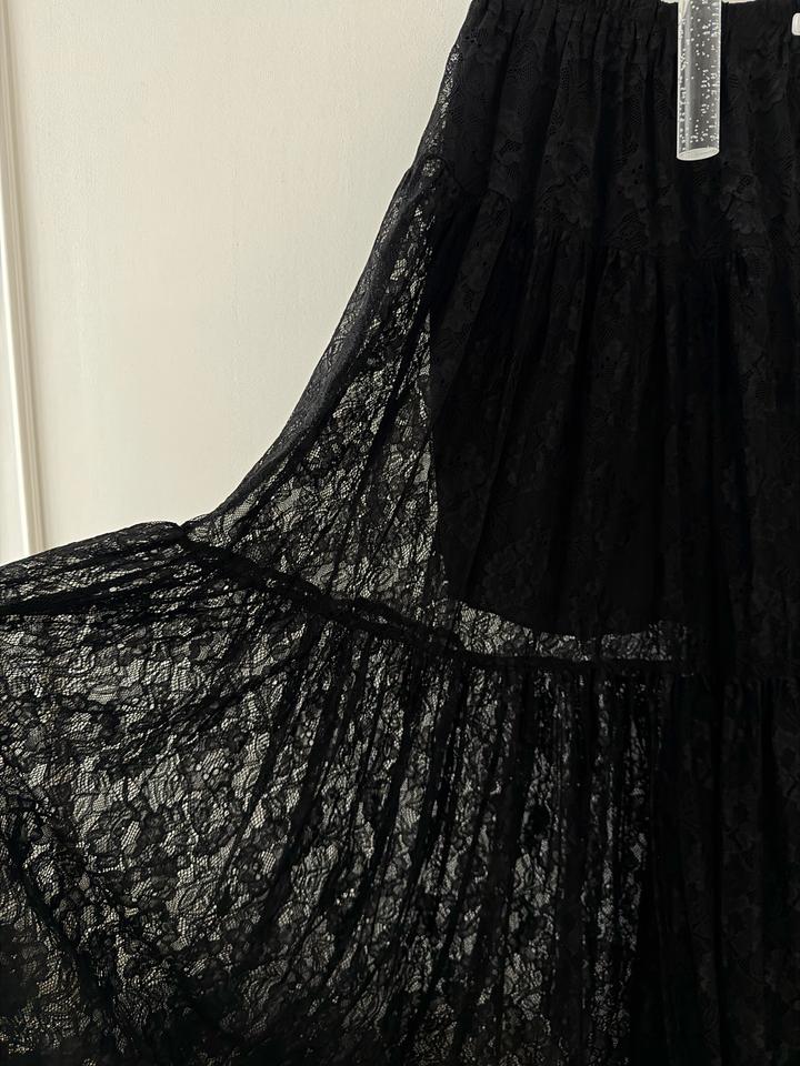 Юбка кружевная