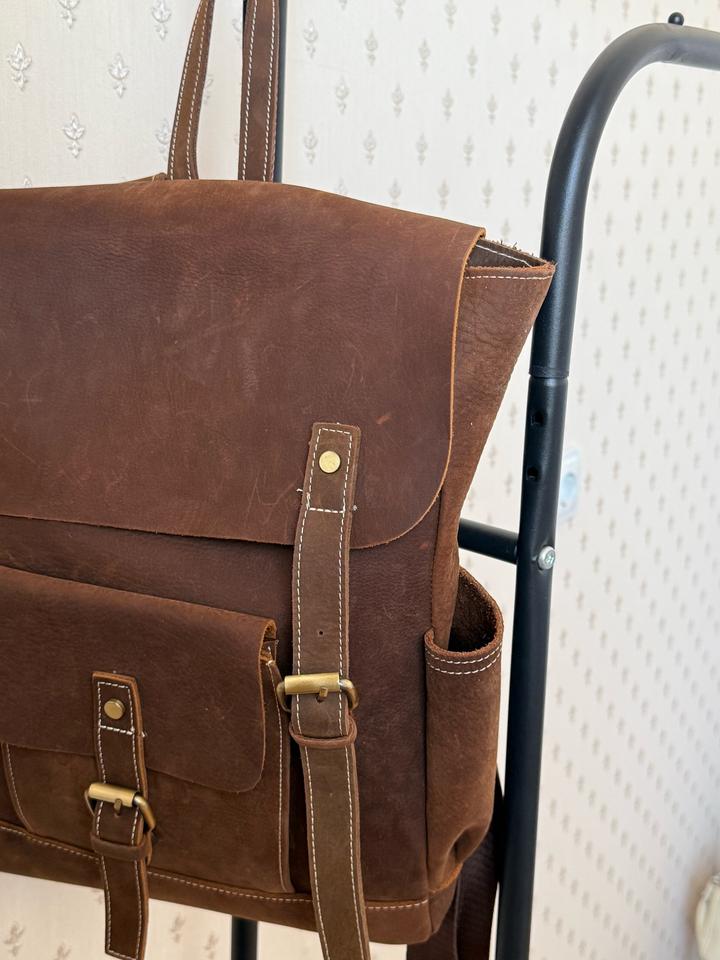 Рюкзак из натуральной кожи