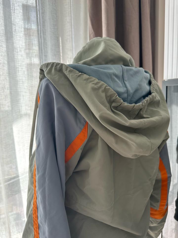 Анорак (ветровка) Reebok