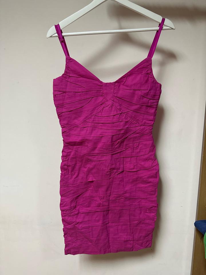 Розовое платье Rinascimento (Italy)