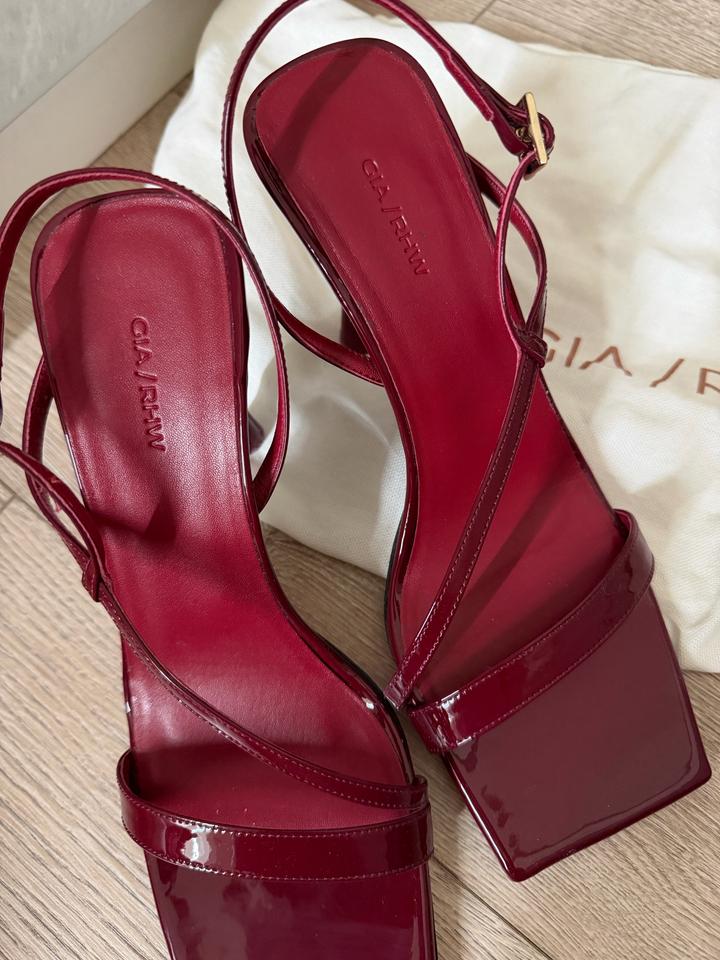 Красивые босоножки Gia Borghini x Rosie Huntington Whitley