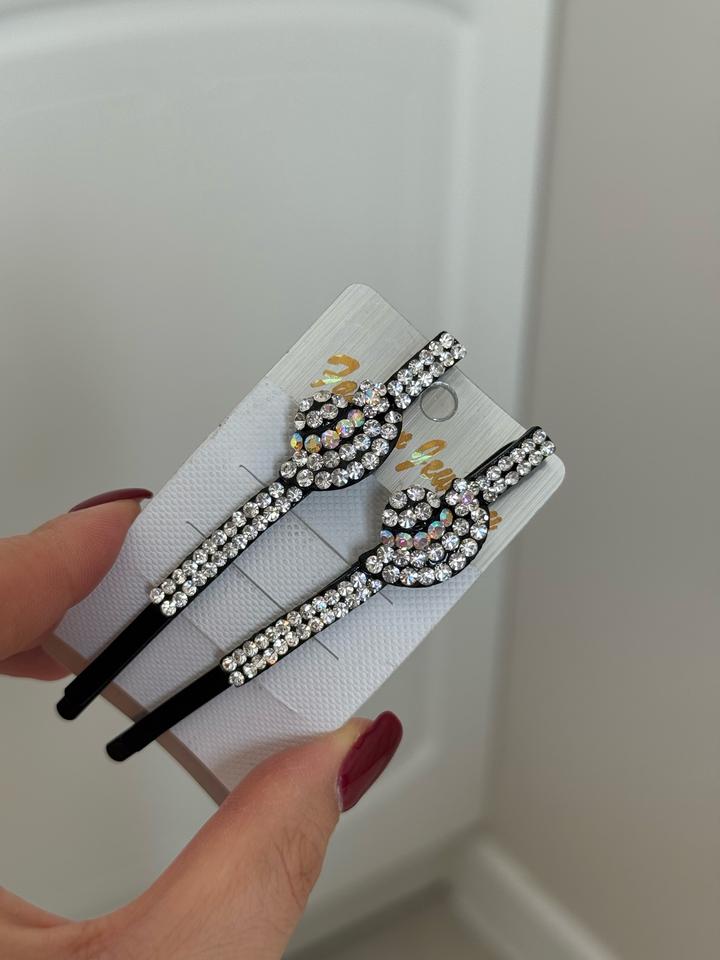 Набор резинок и заколок