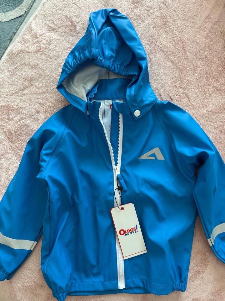 Дождевик на мальчика