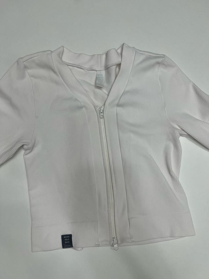 Кофта с замком