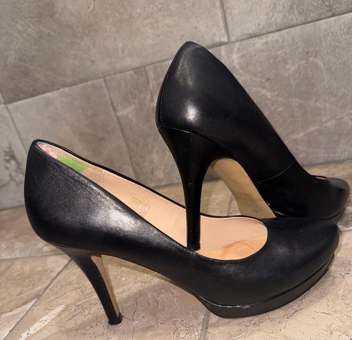 Туфли на каблуке