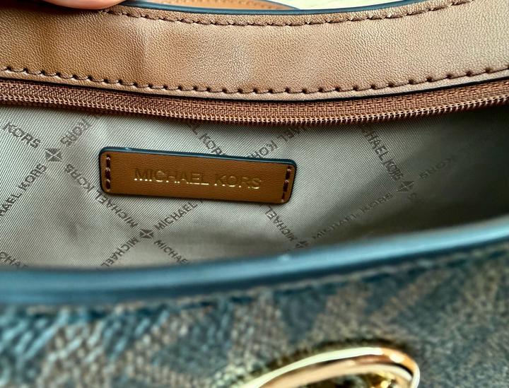 Продам оригинальную сумку Michael Kors