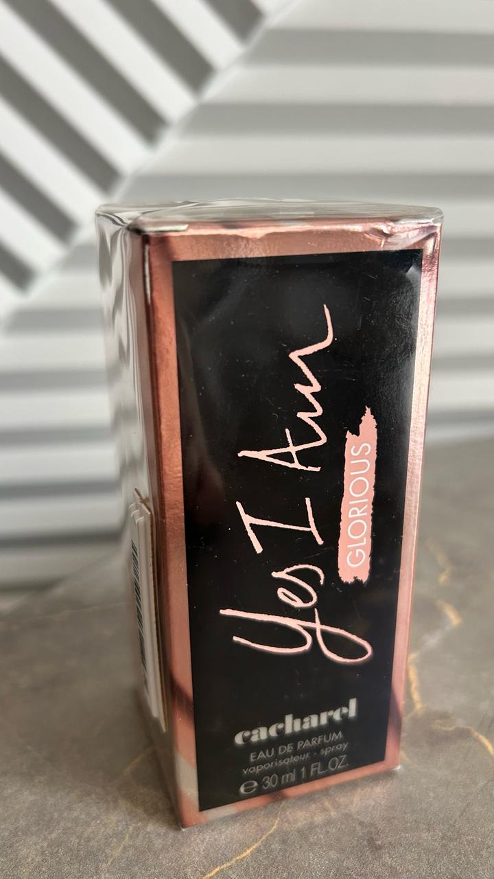 Парфюм Cacharel