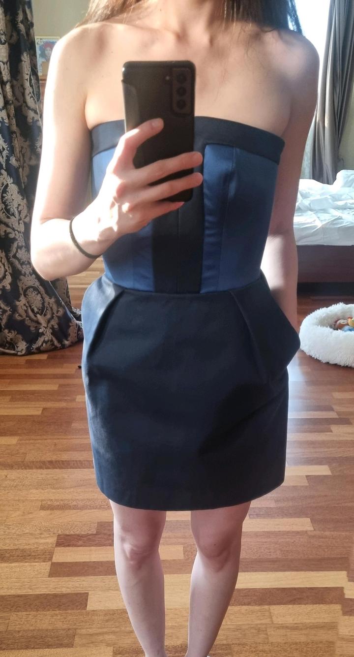 Коктейльное платье Elisabetta Franchi