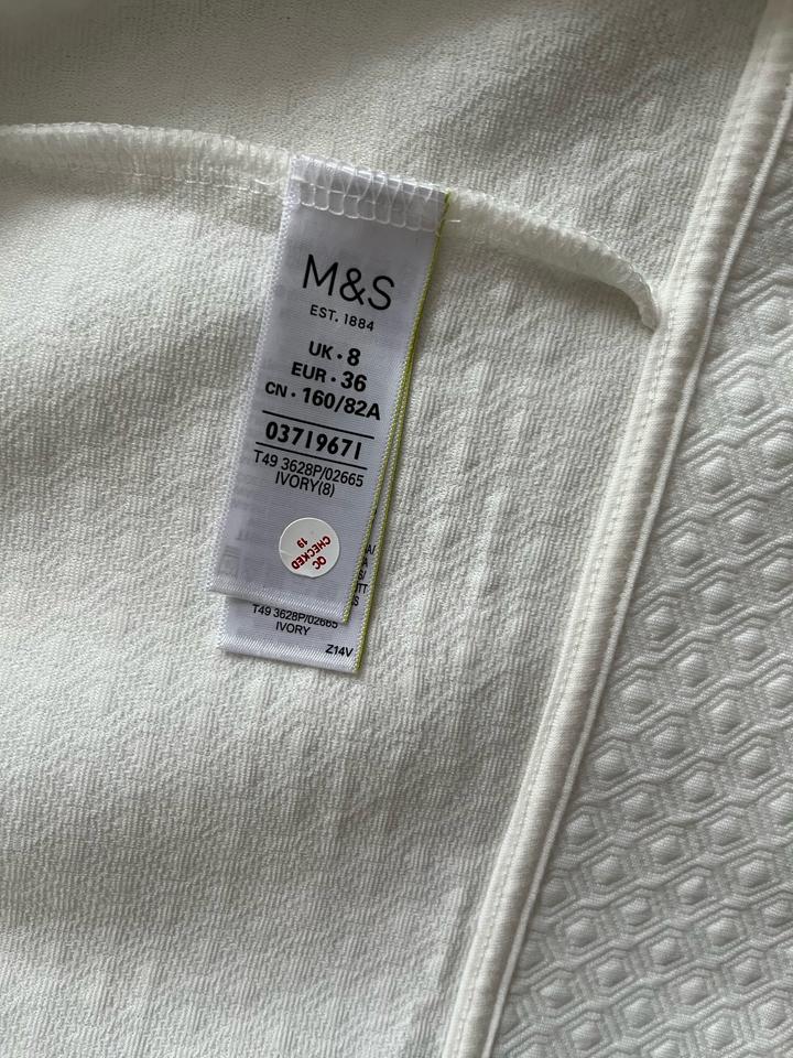 Бомбер жакет