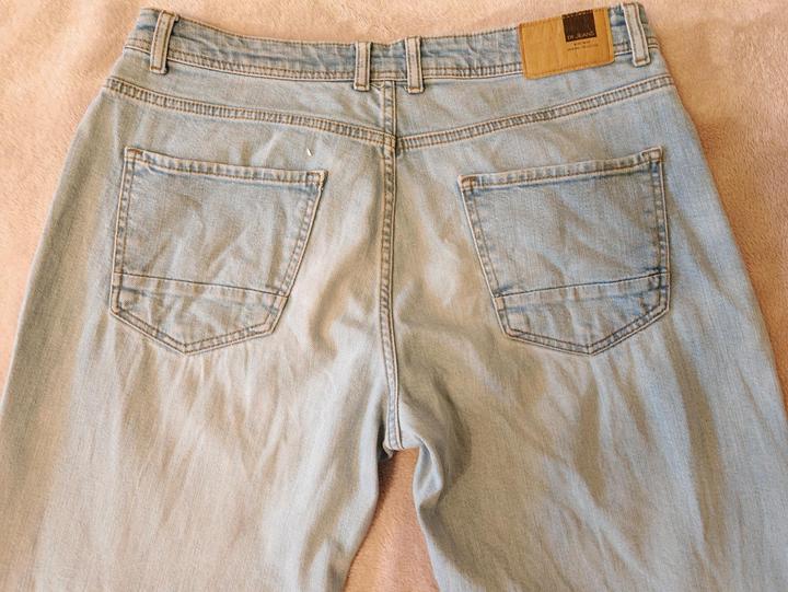 Джинсы, размер W32