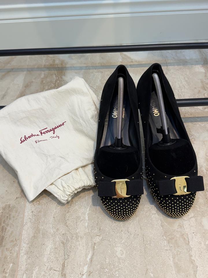 Salvatore Ferragamo: замшевые балетки Varina