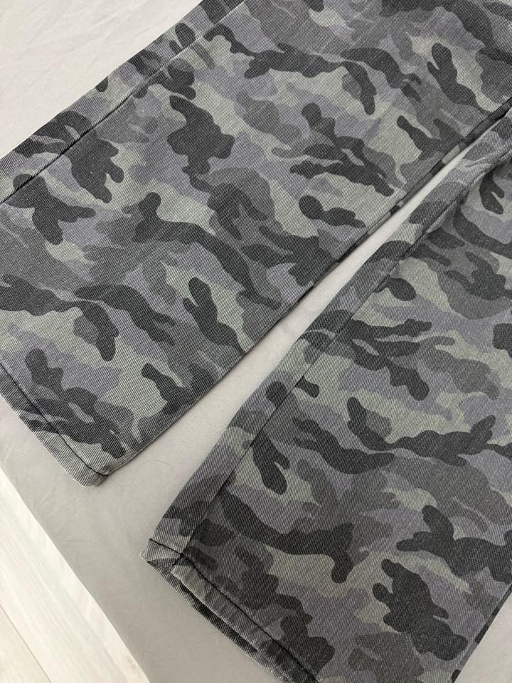 Джинсы карго камуфляжные