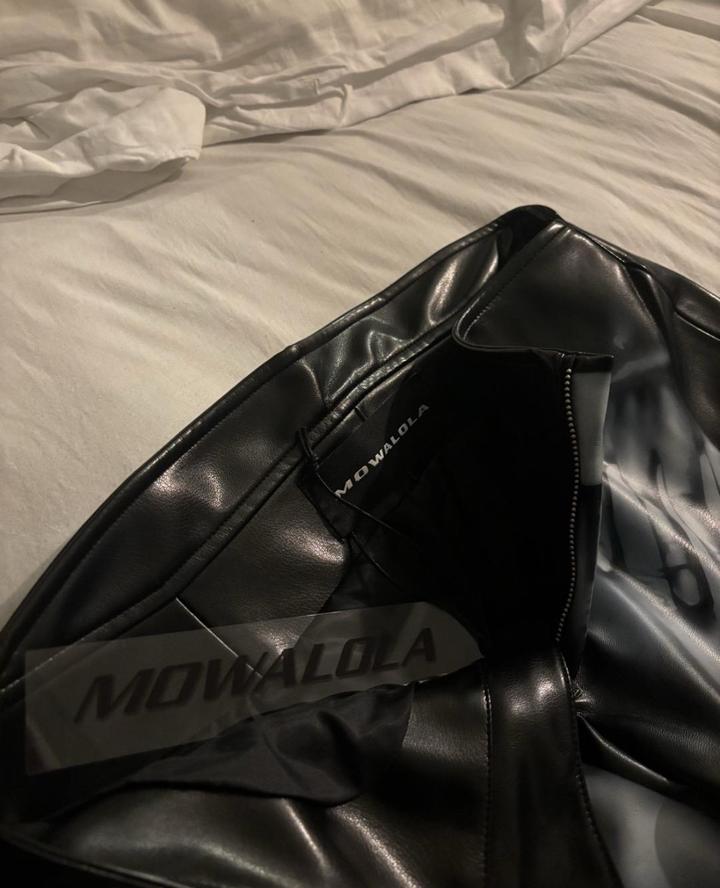 Штаны Mowalola