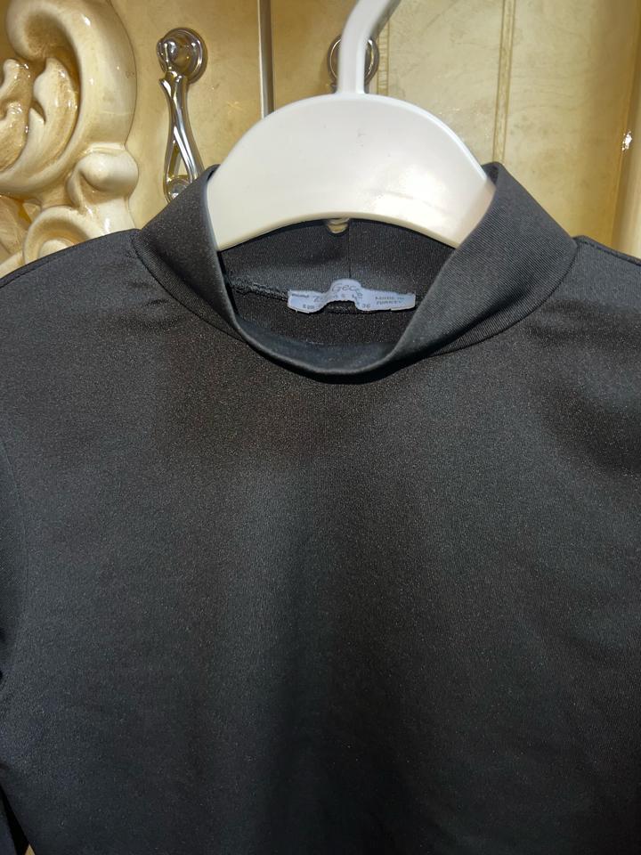 Черный лонгслив