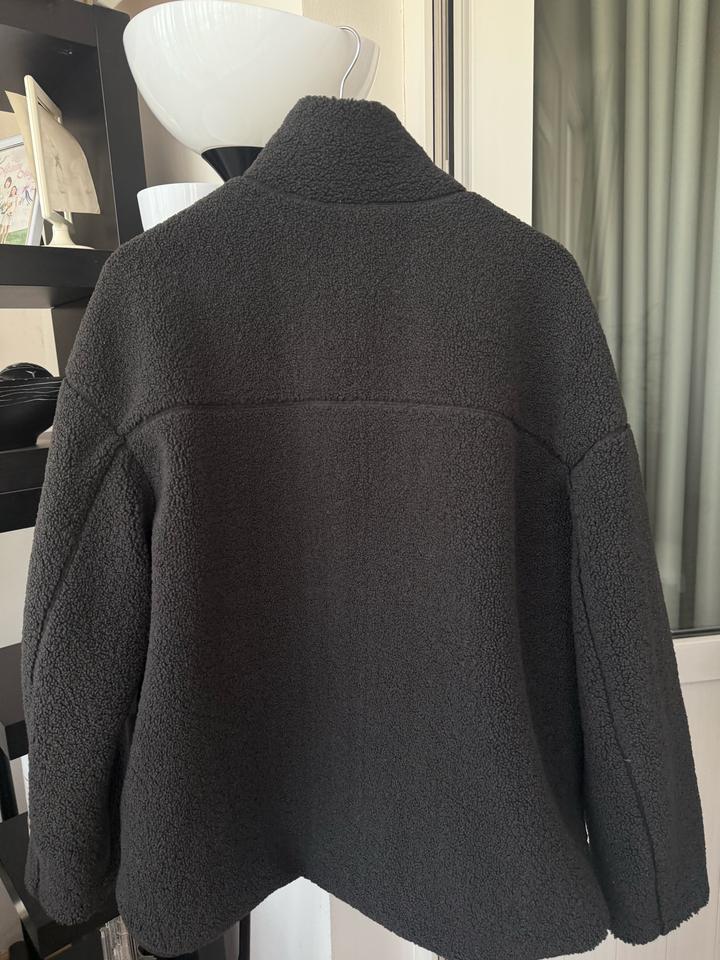 Флисовая куртка H&M