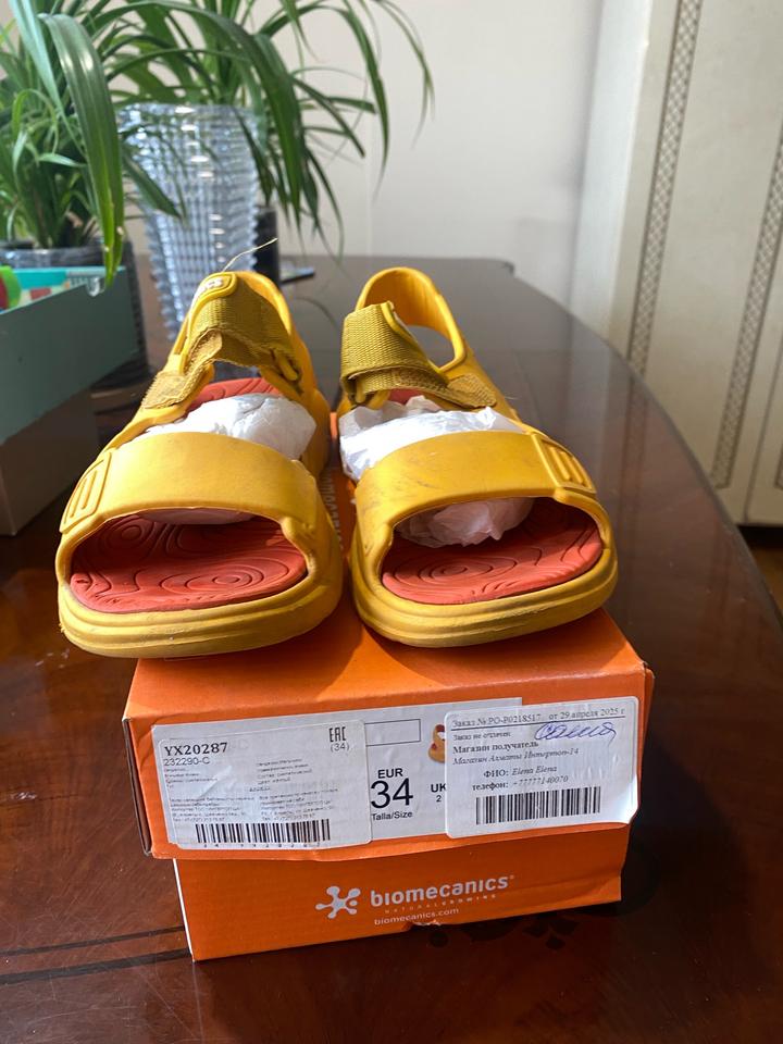 Летние сандали biomecanics