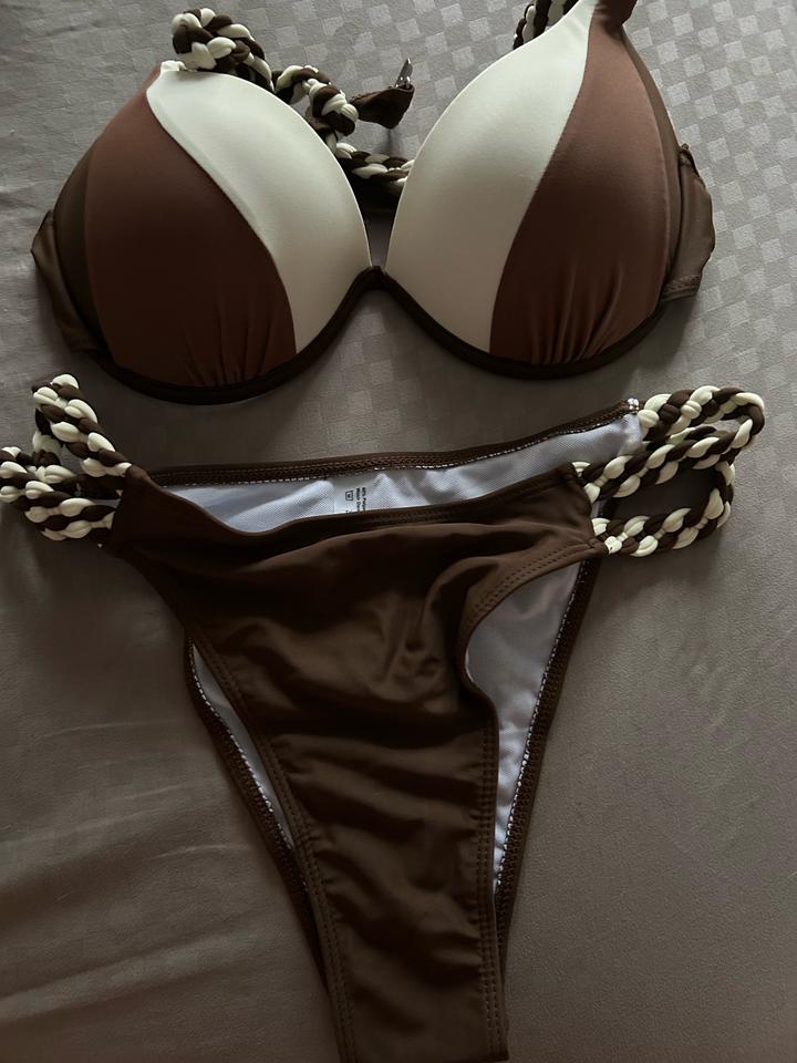 Продам купальник новый