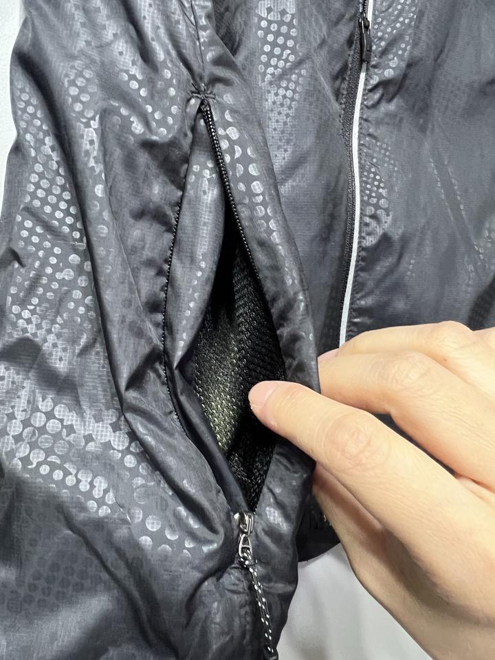 Куртка ветровка Reebok