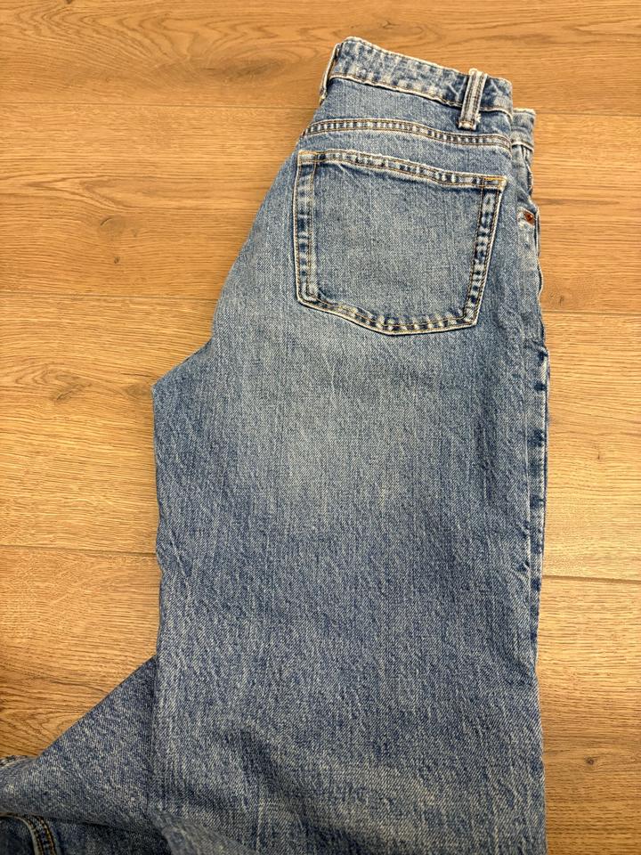 Джинсы от Zara