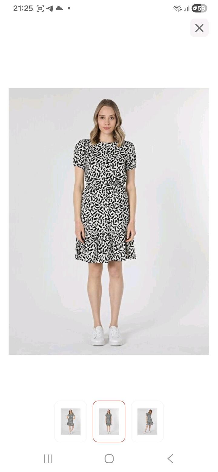 Летнее платье Colins