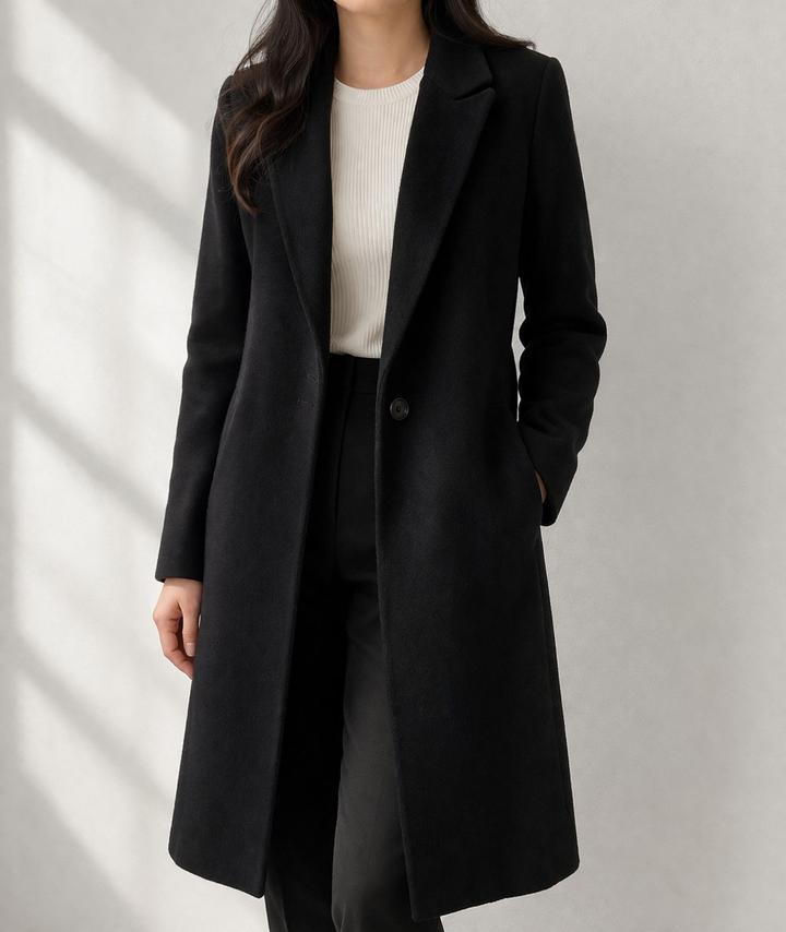 Черное пальто