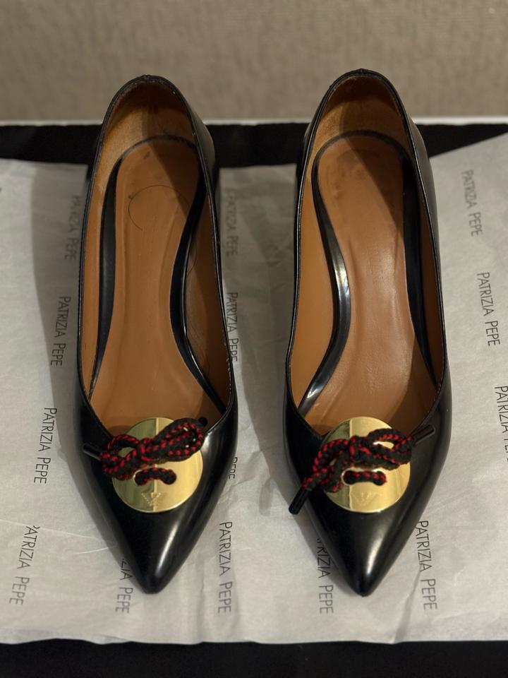 Черные туфли Emporio Armani