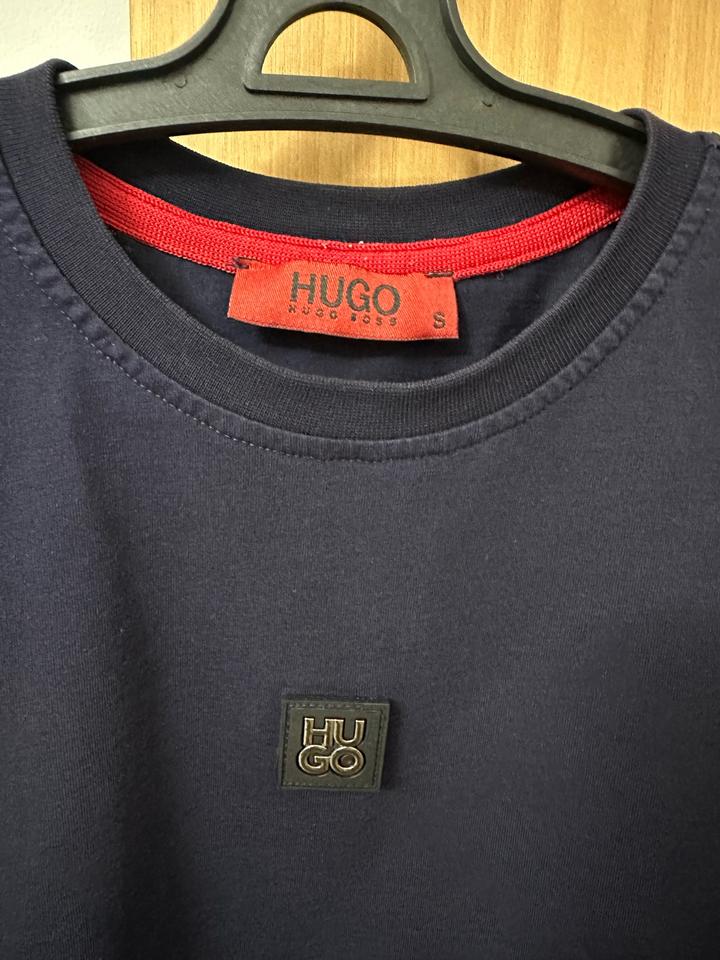 Футболка HUGO