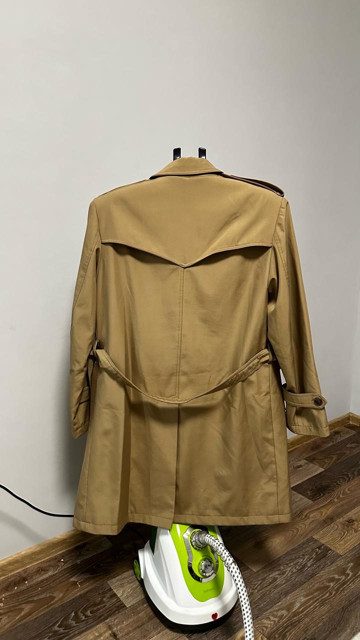 Тренч в очень хорошем состоянии