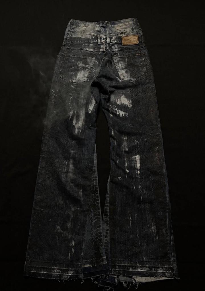 Джинсы с двойной талией и змеиным принтом