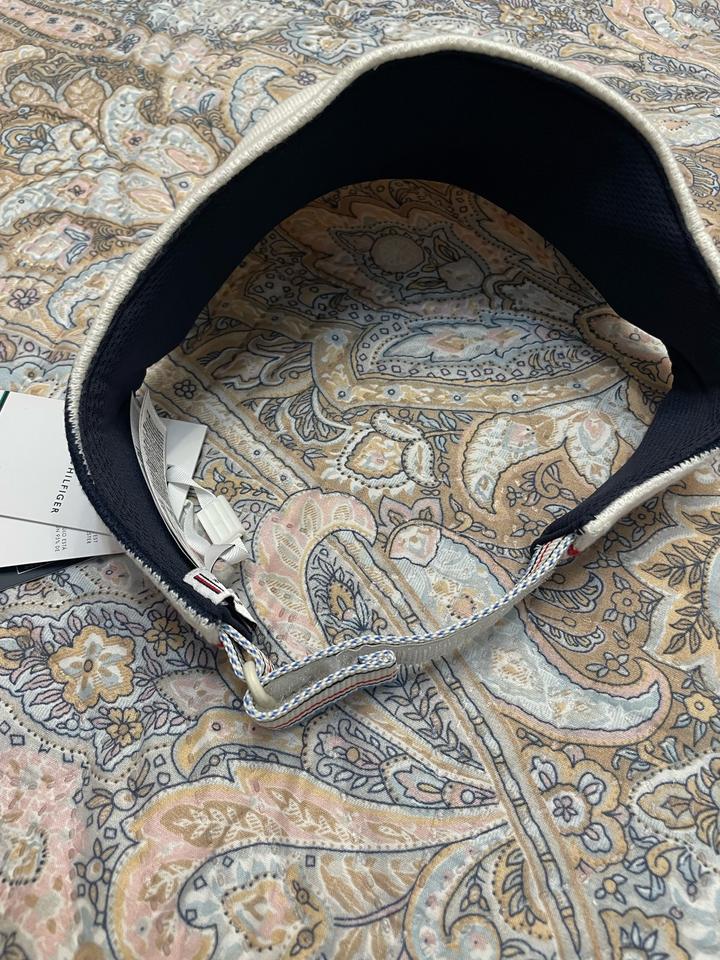 Кепка Tommy Hilfiger