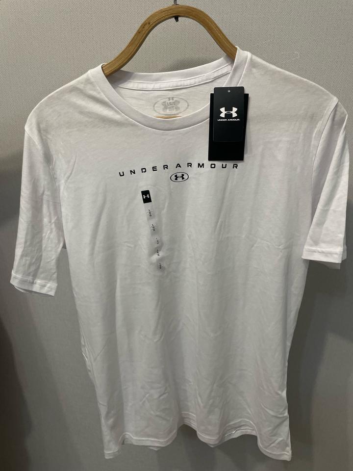 Футболка Under Armour
