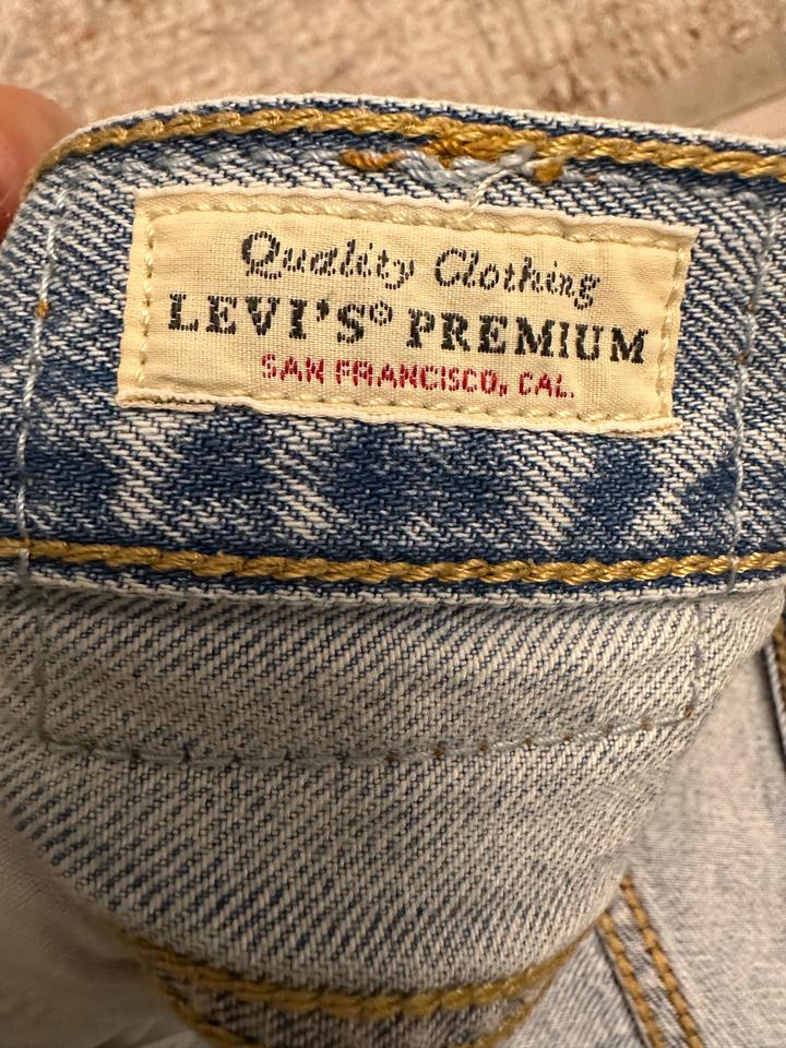 Levi’s джинсы