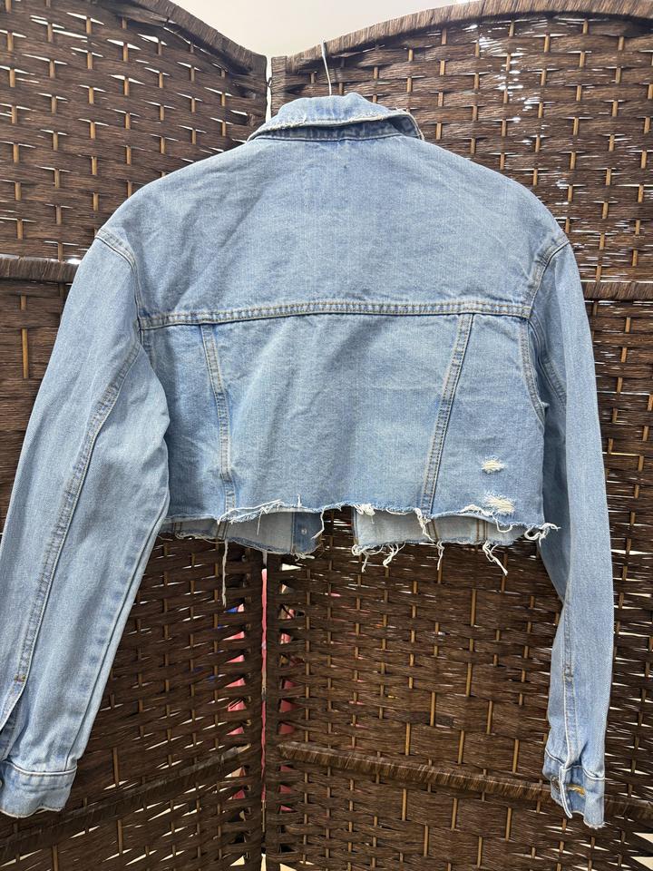 Укороченная джинсовка Bershka