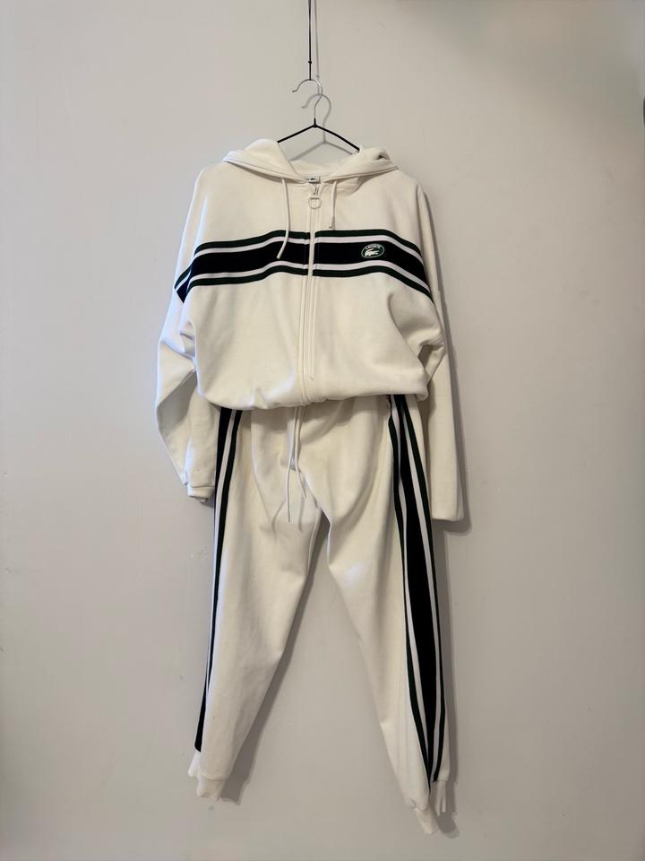 LACOSTE: костюм