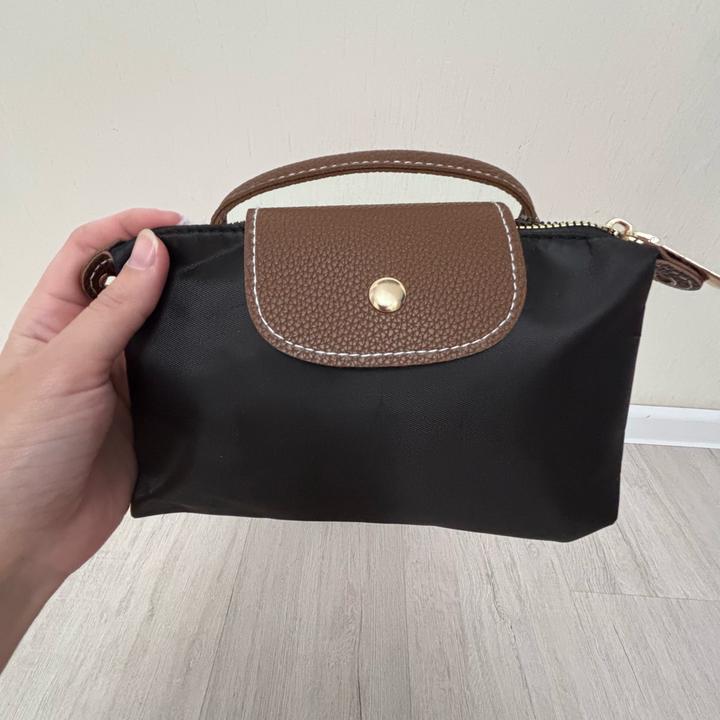 Мини-сумка Longchamp из нейлона с длинным ремешком