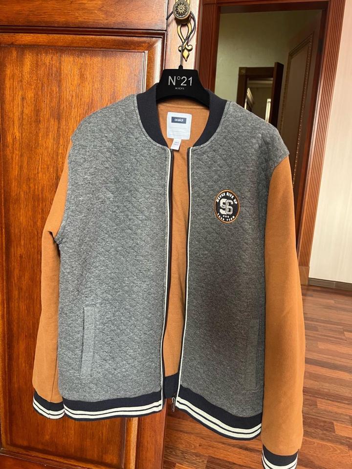 Бомбер для подростка