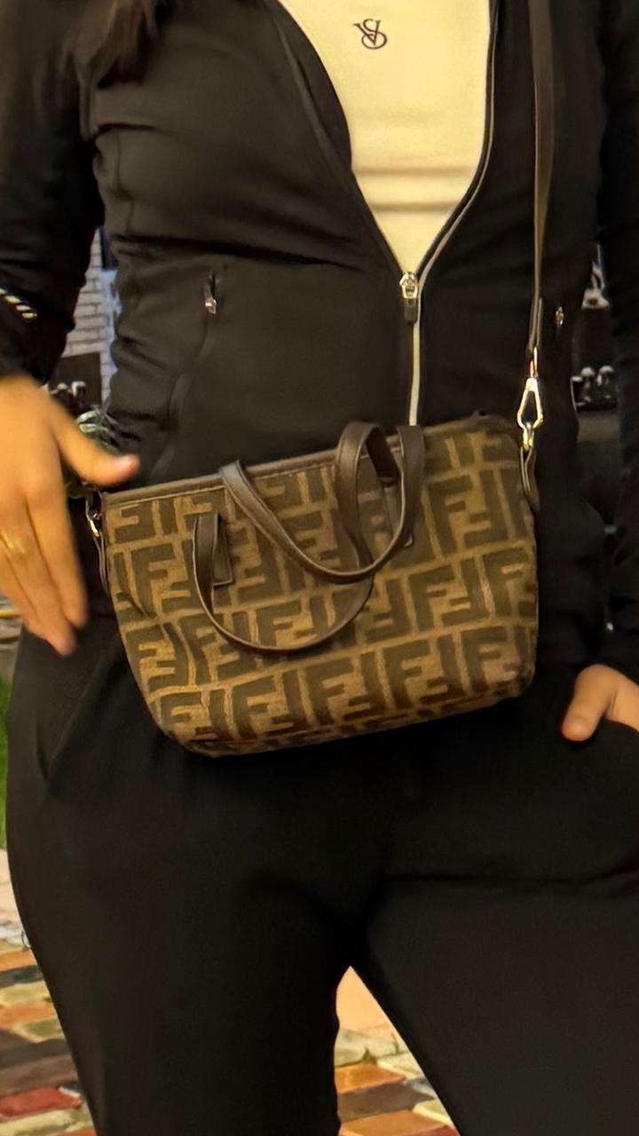 Сумка фенди