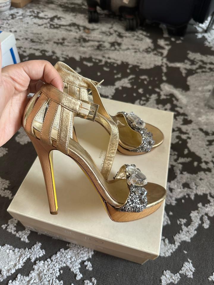 Босоножки Versace