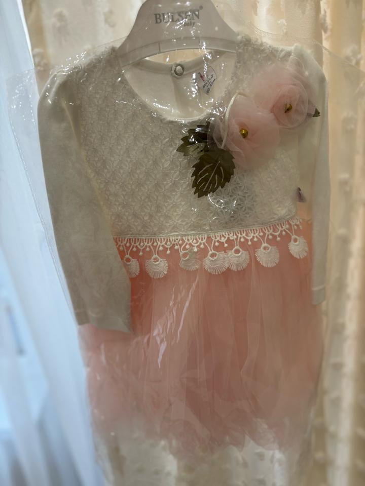 Новая платье