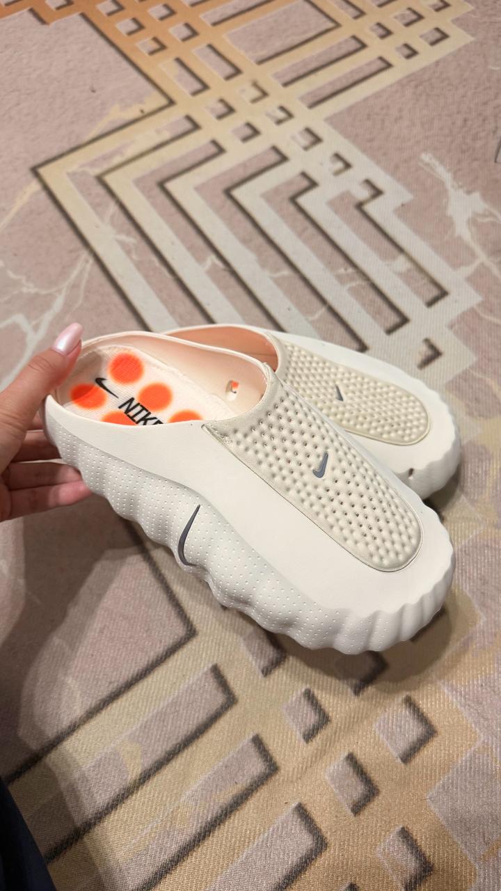 Nike mind 001