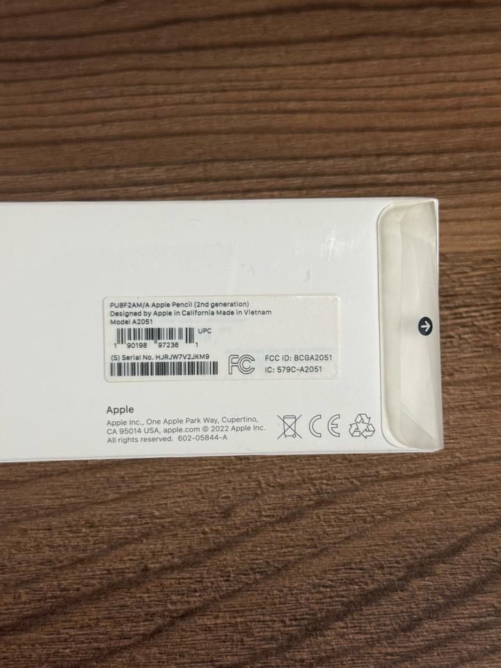 оригинал новый невскрытый Apple Pencil