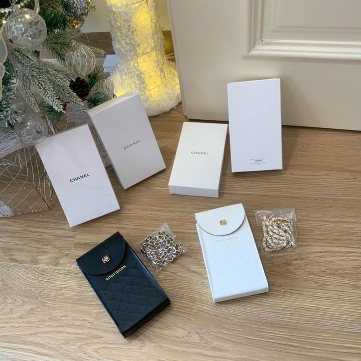 Мини-сумка Chanel Beaute