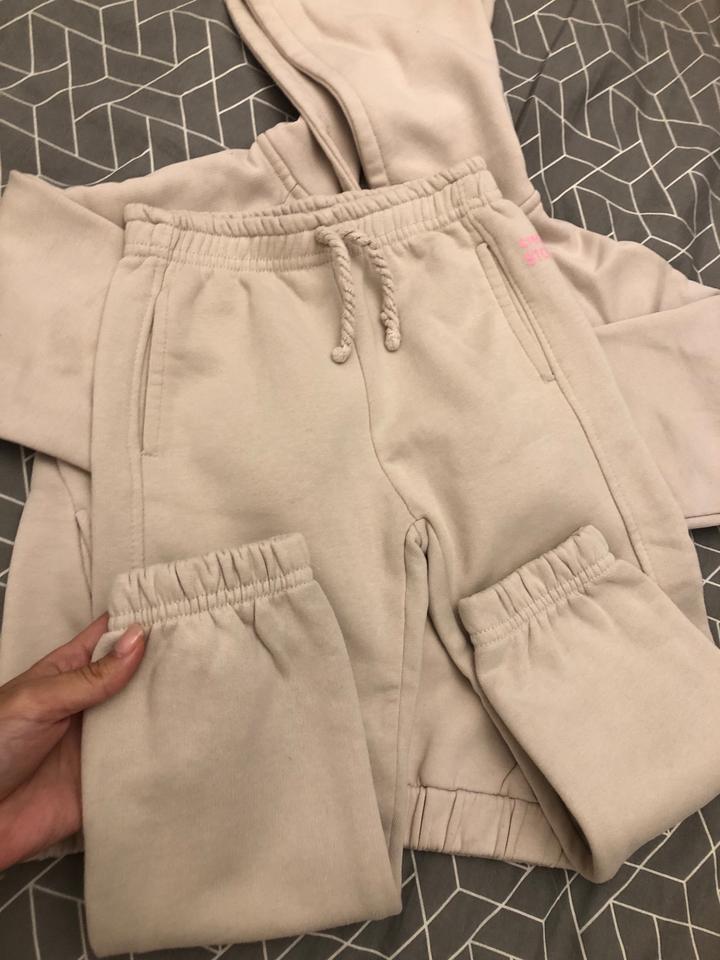 Спортивный костюм Zara бежевый 5 лет 110 см