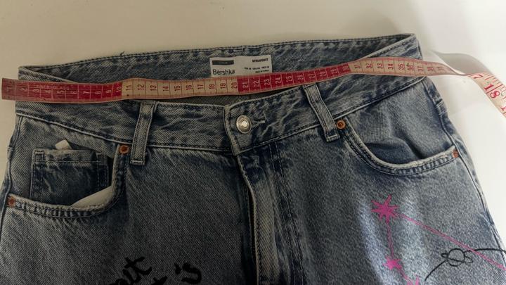 Джинсы BERSHKA